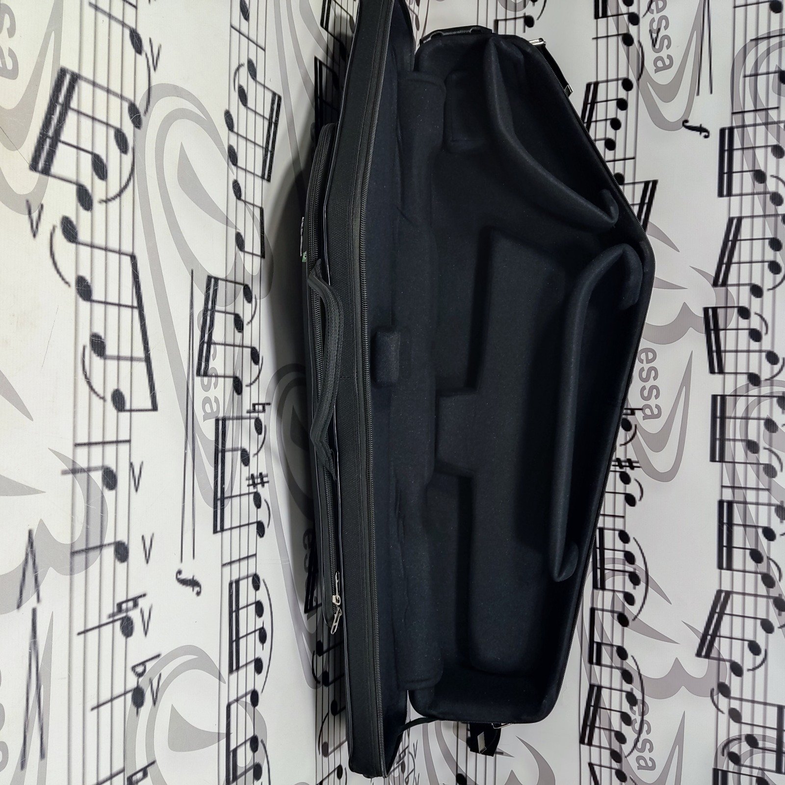 Case para Sax Barítono Nylon preto - Imagem 4