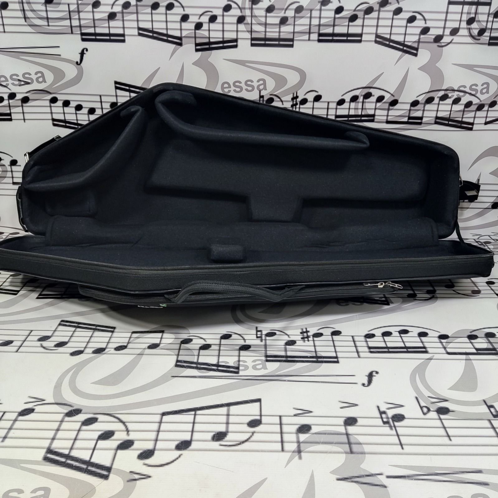 Case para sax Baritono Couro preto - Imagem 3