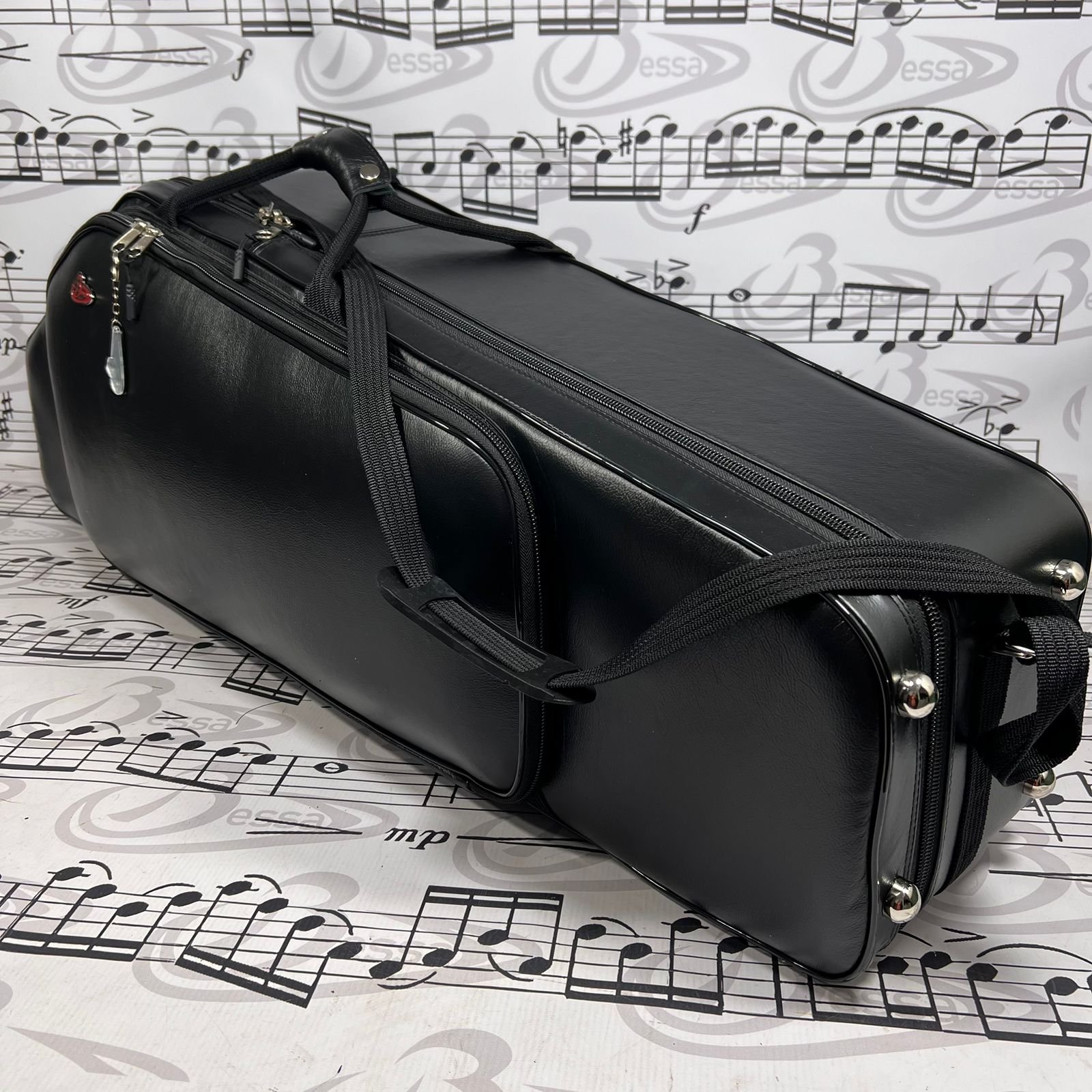 Case para sax Baritono Couro preto - Imagem 9