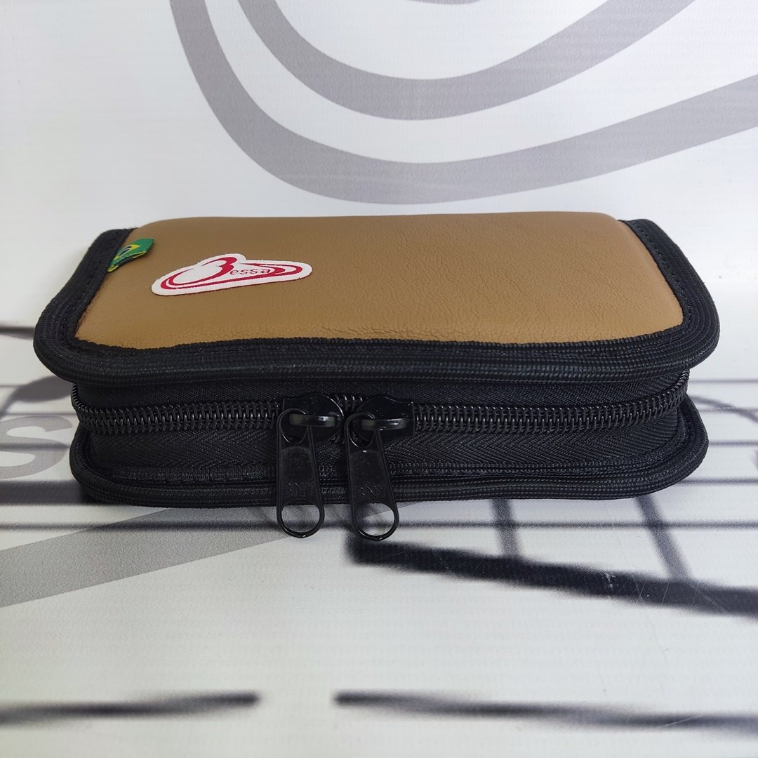 Porta bocais para Trompete couro Caramelo (4 Bocais) - Imagem 3